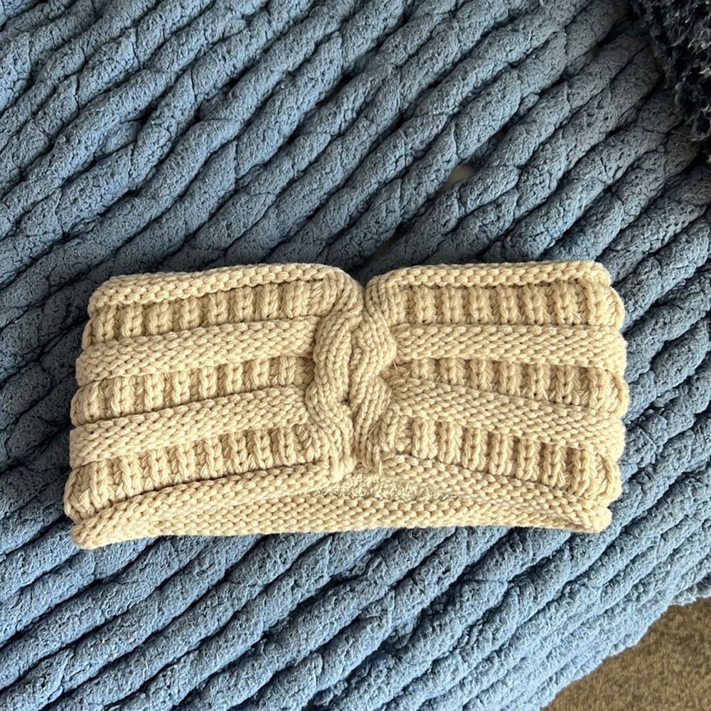 Ear warmer headband